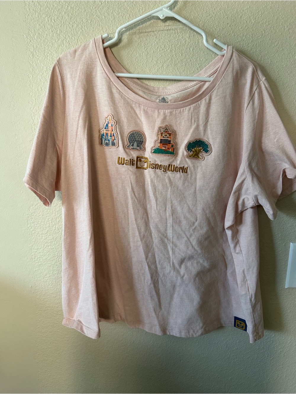 Disney Parks Women's Pink Patch Graphic Tees size 1X/ NWOT1425